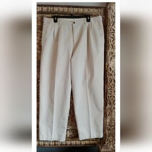 Haggar Men's Classic Fit Tan Chino Slacks  pantsTrousers 100% Cotton 38 x 29